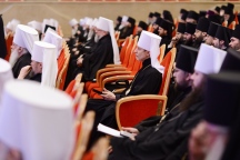 Архипастыри Приамурской митрополии принимают участие в Архиерейском Совещании Русской Православной Церкви. Первый день работы. 2 февраля 2015 г. Архипастыри Приамурской митрополии принимают участие в Архиерейском Совещании Русской Православной Церкви. Первый день работы. 2 февраля 2015 г.