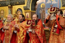 Божественная литургия в храме святых Царственных страстотерпцев 17 июля 2026 г. Божественная литургия в храме святых Царственных страстотерпцев 17 июля 2026 г.